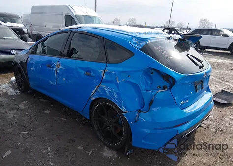 2017 Ford Focus Rs z USA, uszkodzony, nr VIN WF0DP3TH8H4120842